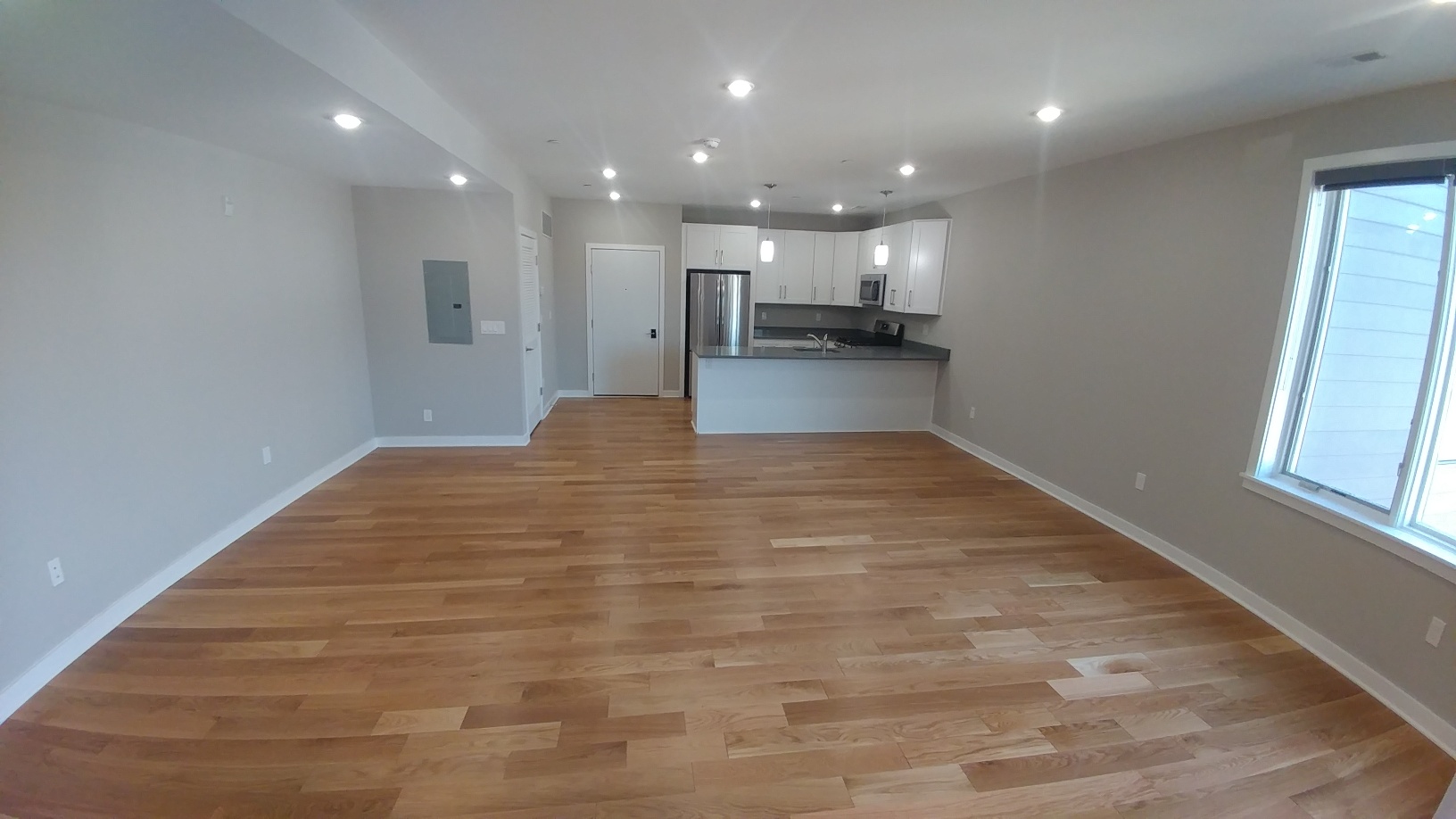 2333 - 47 Fairmount Avenue - 408