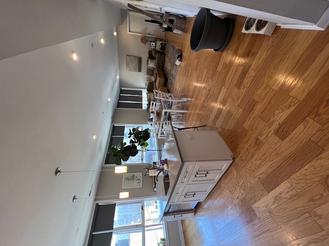 1734 -38 Ridge Avenue - 208