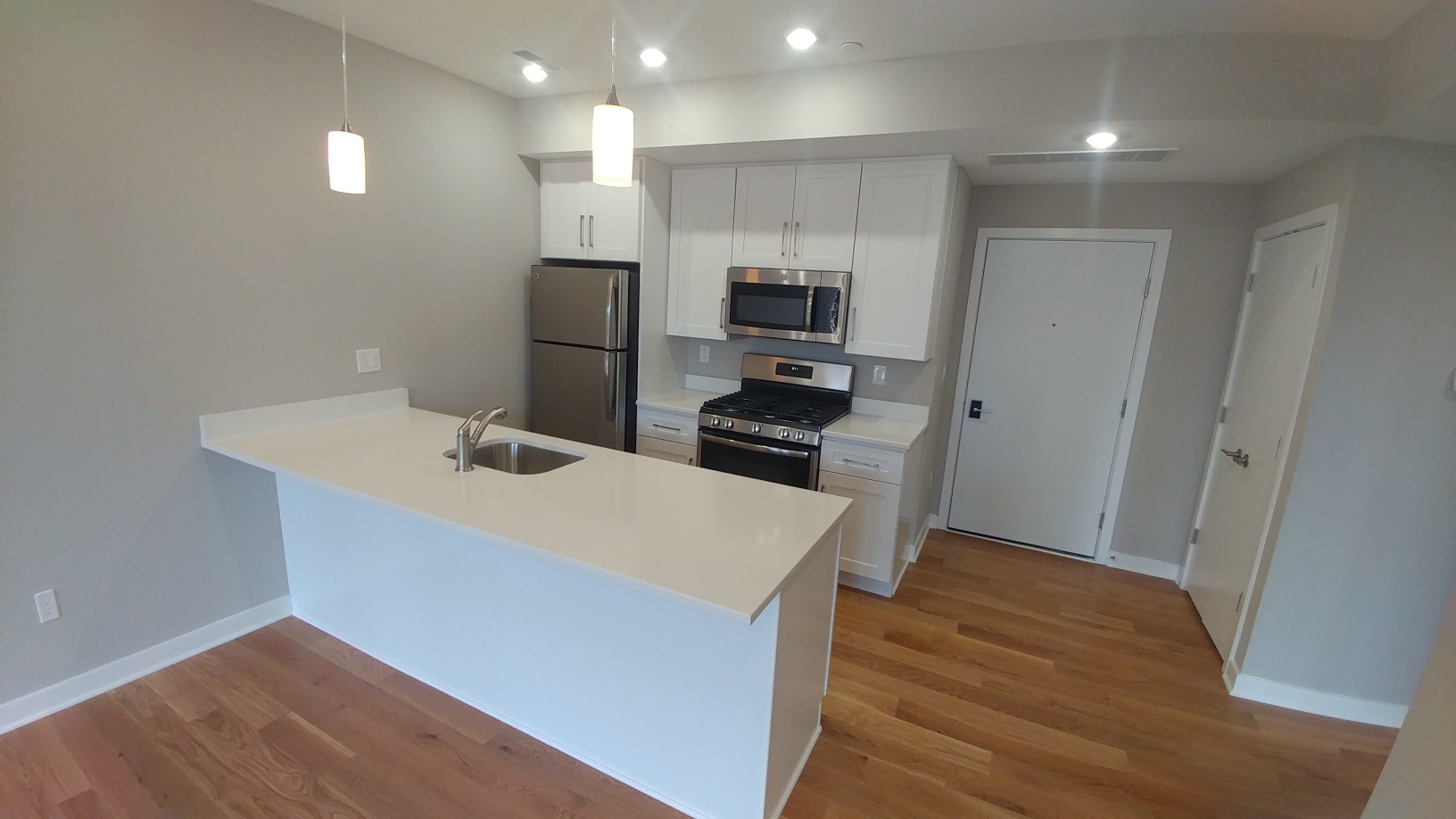 2333 - 47 Fairmount Avenue - 304